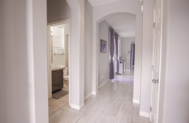 Elegant & Modern 3 bedroom Home (2 King beds)