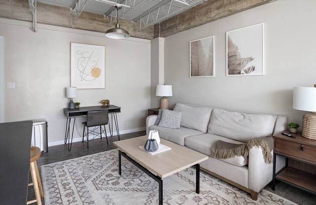 Elevate Studio 6 - Studio Apartment, Sleeps 2