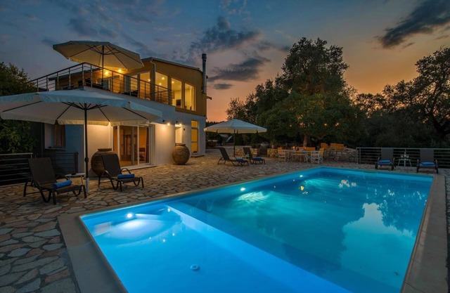 Elisabetta Villa - Three Bedroom Villa, Sleeps 6