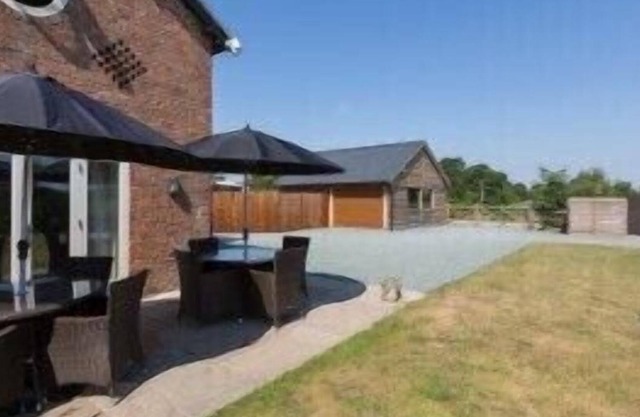 Ellesmere Welshampton shropshire