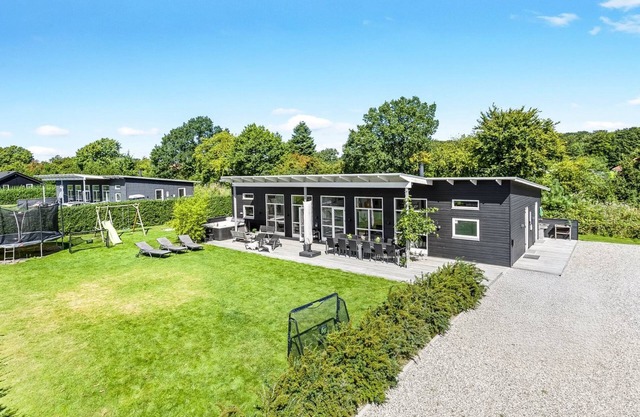 "Ema" - 600m from the sea by Interhome