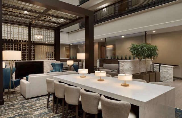 Embassy Suites by Hilton Columbus