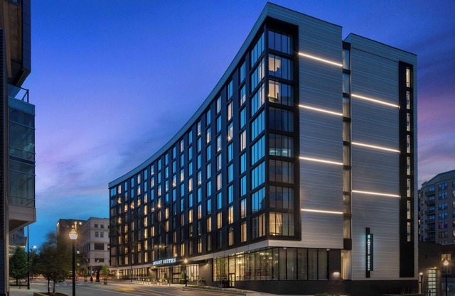 Embassy Suites By Hilton Madison Downtown