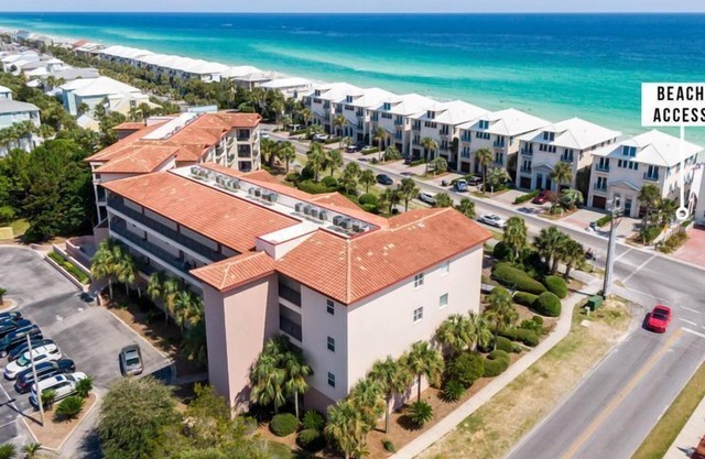EMERALD WATERS 106-GROUND FLOOR-POOL AND SPA-GATED BEACH ACCESS