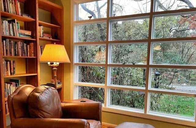 Enchanting 3-BR country home surrounded by nature