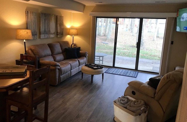 🔚 END Unit in ❤️Fairfield Glade- w/King bed; WiFi-2 showers