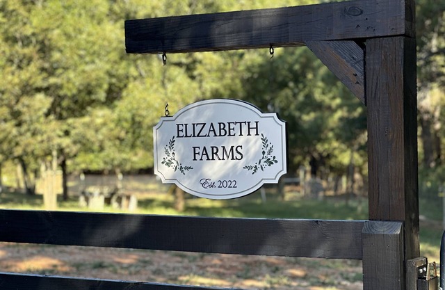 Enjoy a cozy experience at Elizabeth Farms! Close to hiking & equestrian trails.
