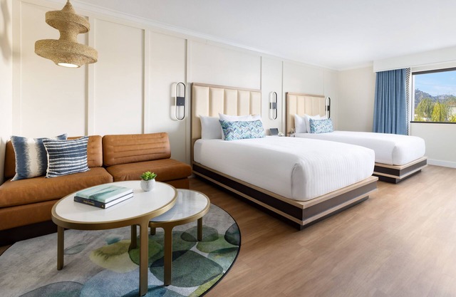 Enjoy a Hassle-Free and Comfortable Stay! 2 Comfortable Units, Outdoor Pool