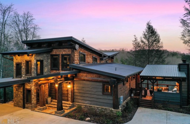Enjoy a Luxe Riverfront Retreat at Miracle Creek