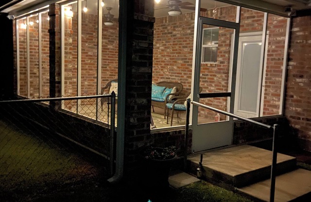 Enjoy a Summer Visit to Compass Point Cottage