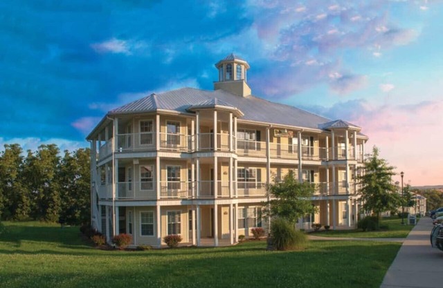 Enjoy All Branson has to offer in this 2BD vacation condo perfect for families