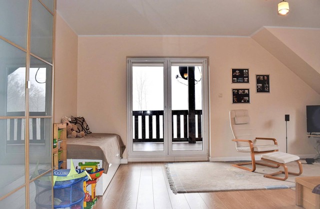 Enjoy an unforgettable time with the family in this attractive and spacious vacation home.
