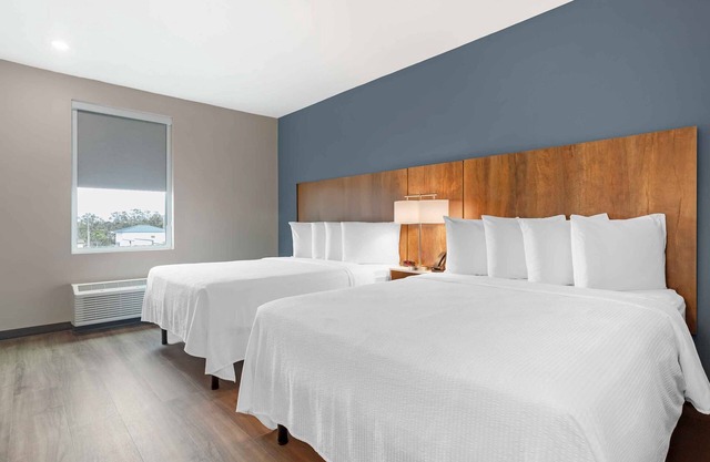 Enjoy Comfort at Spacious Studio Near Wawa Gas Station