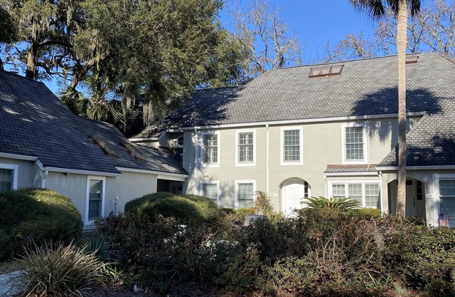 Enjoy a Beach, tennis, golf getaway in private EVIAN!