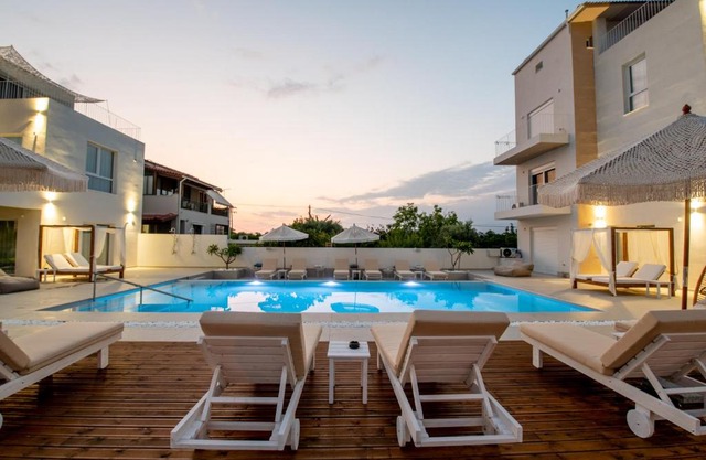 Ennea Suites-Light suite