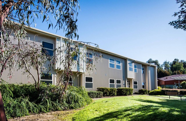 Ensuite apartment in Berwick location