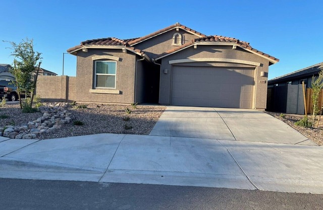 Entire Beautiful New Home in Buckeye AZ