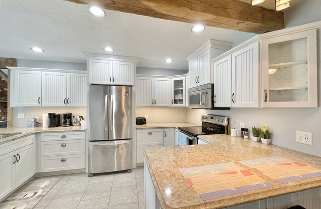 Entire Lake Manitou Home - Sleeps 10