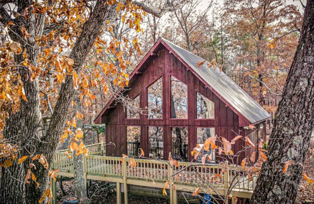 Eremos in Mentone - Located on the brow of the mountain with fantastic views!