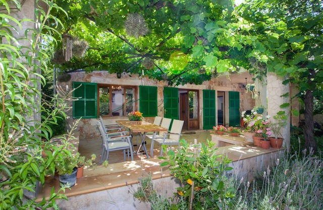 EREMUS - Chalet with private garden in Valldemossa. Free WiFi