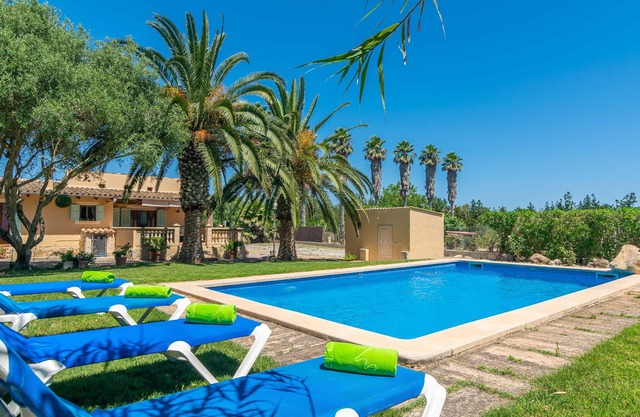 ES GARBALLONS - Wonderful country house with private pool on the way to Porto Cristo beach