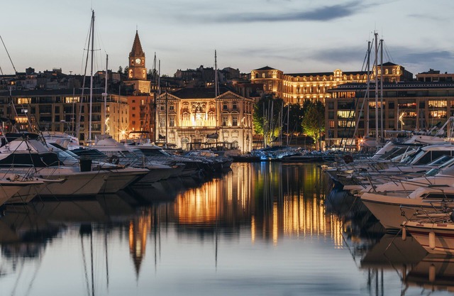 Escale Oceania Marseille Vieux Port