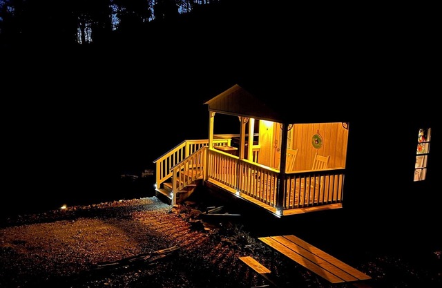 Escape to Bryson City, just a quick ride away from Great Smoky Mountains