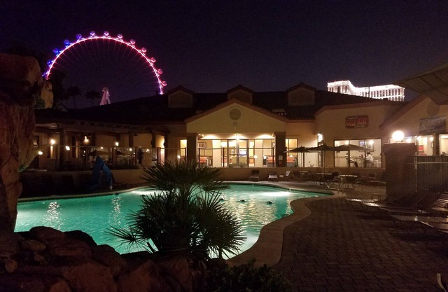 Escape to Luxury at Desert Club Resort - Your Ultimate Desert Oasis Awaits