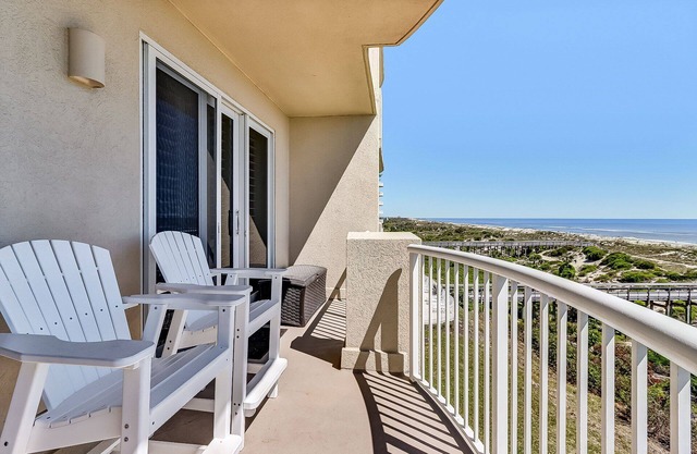 Escape to Paradise -Oceanfront, Beach Access, Pool