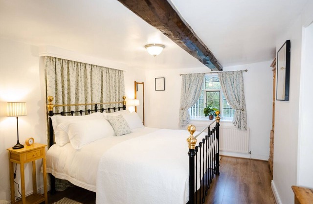 Escape to the countryside. Make impromptu plans & forget the world for a while.