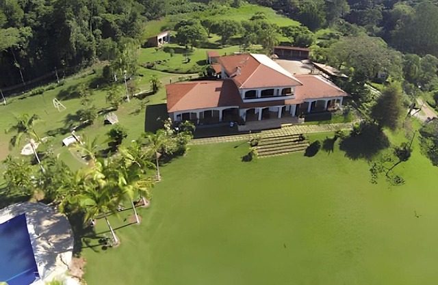 Espaço Eslovaquia - Casarão com Piscina, Paz e Conexão com a Natureza