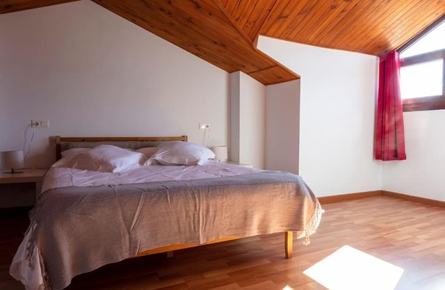 Espacioso y luminoso duplex con buhardilla