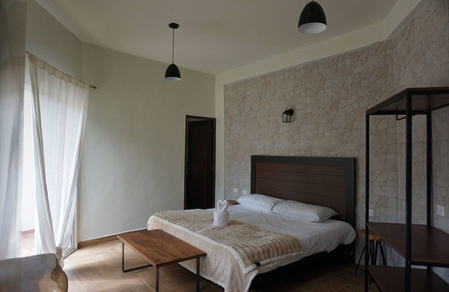 Espacious lake view bedrooms in a quite Village of Bacalar Lake! Non turistic.