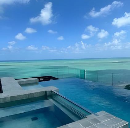 Estúdio Luxo Vista Mar c/Borda Infinita no Rooftop/Ocean View Studio w Infinity Rooftop/NEWTIME MACEIÓ