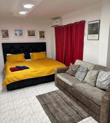 Estudio independiente, full equipo en excelente zona de Caracas