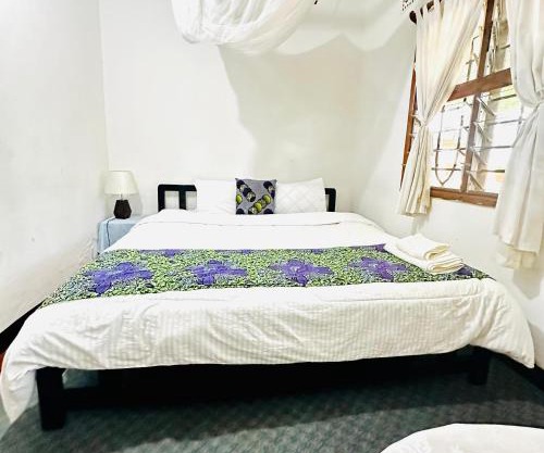 Ethiopian restaurant and lodge