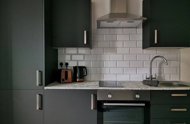 Eveswell Studios | Standard | Studio 5