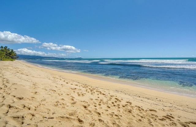 Ewa Beach Apartment ~ 1 Mi to Puʻuloa Beach Park!