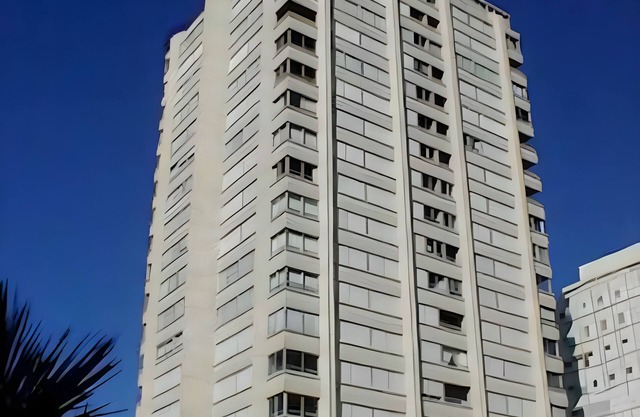 Excelente ubicación a metros del puerto con comodidades