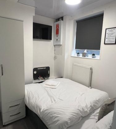 Excellent Suite Room in Liverpool
