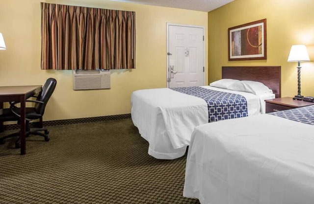 Exciting Vacation Awaits! Superb Location!