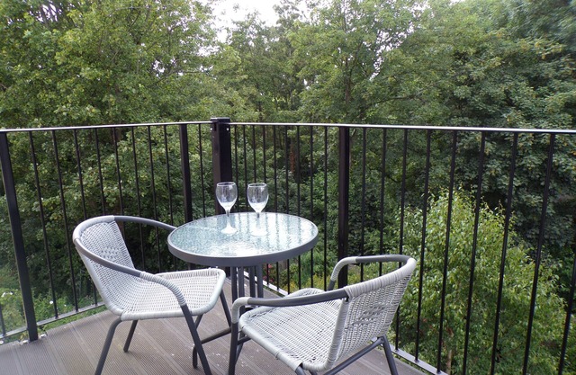 Exclusive Garden View Apartment