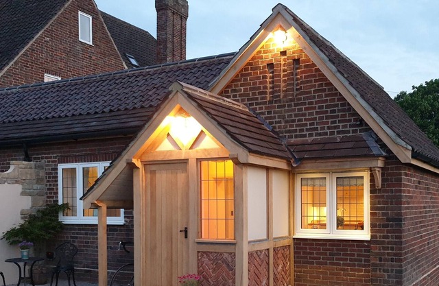 Exclusive Holiday Accommodation - Bancroft Cottage