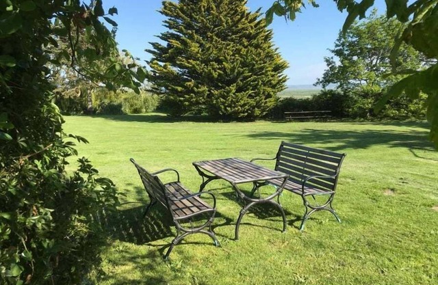 Exclusive Leysdown Chalet with perfect sea views