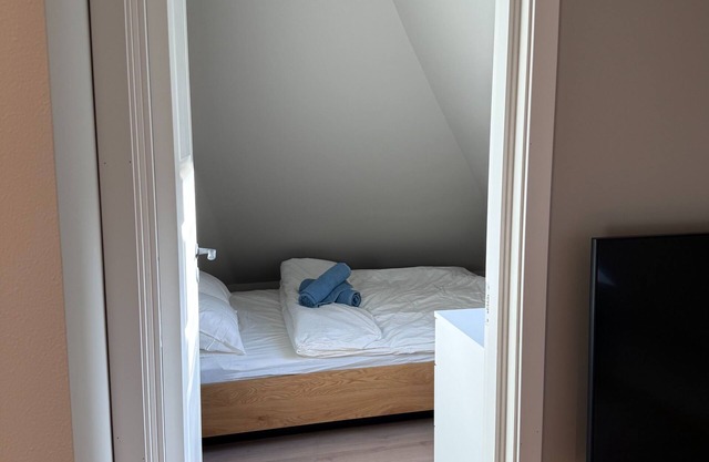 Exclusive penthouse - newly renovated in 2025, with views and style!