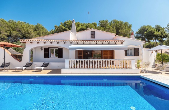 Exclusive villa in binibeca with private pool