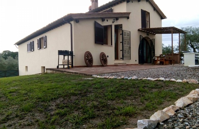 Exclusive villa with park and private swimming pool in Siena