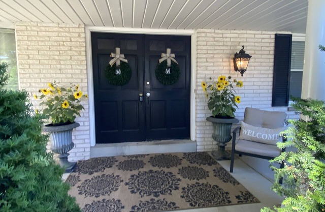 Executive Brown Deer Home with 4 Bedrooms 6 Beds 2.5 Baths Big Screen Media Room