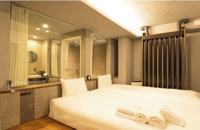 Executive Twin with Extra Bed Room Only Plan wit/Nagaokakyo Kyōto