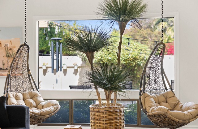 Experience Elegance and Privacy: Gated Community Townhouse in Old Town Scottsdale